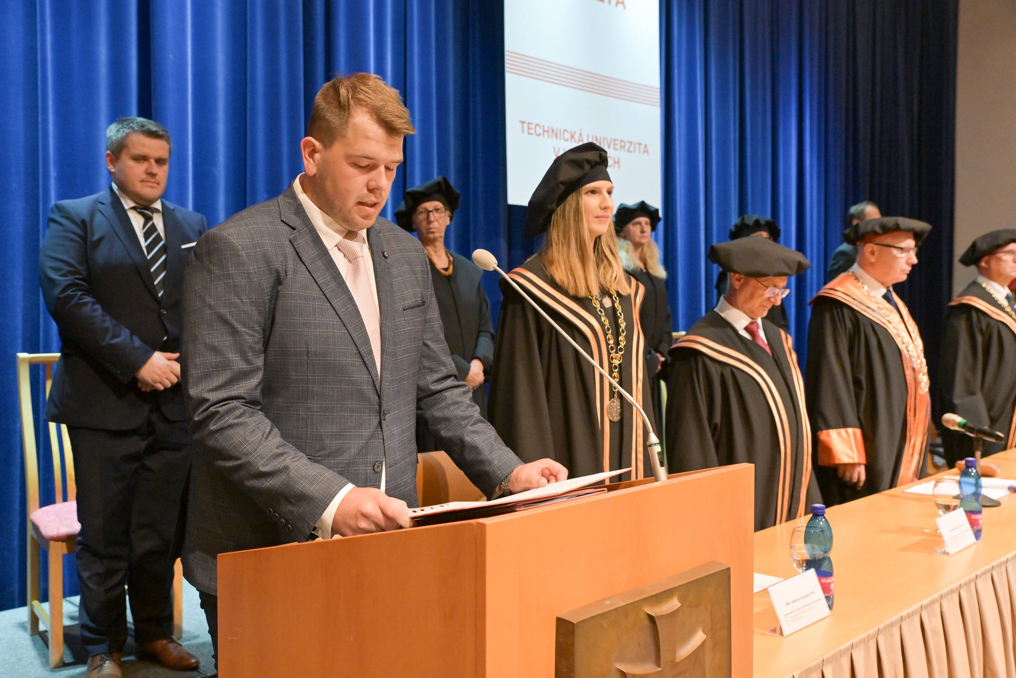 Slávnostné odovzdávanie bakalárskych diplomov absolventom Stavebnej fakulty TUKE – 30. jún 2025