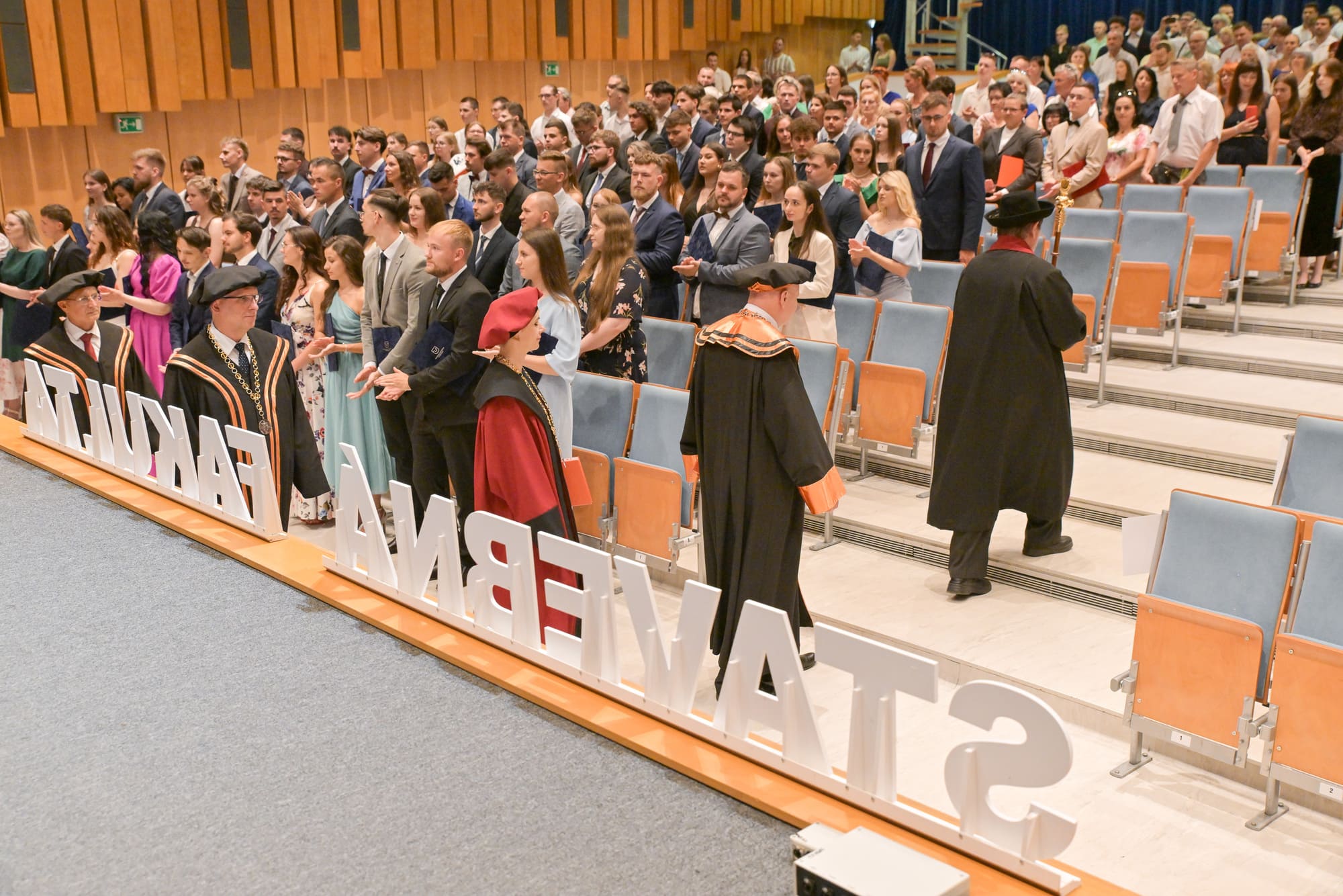 Slávnostné odovzdávanie bakalárskych diplomov absolventom Stavebnej fakulty TUKE – 30. jún 2025