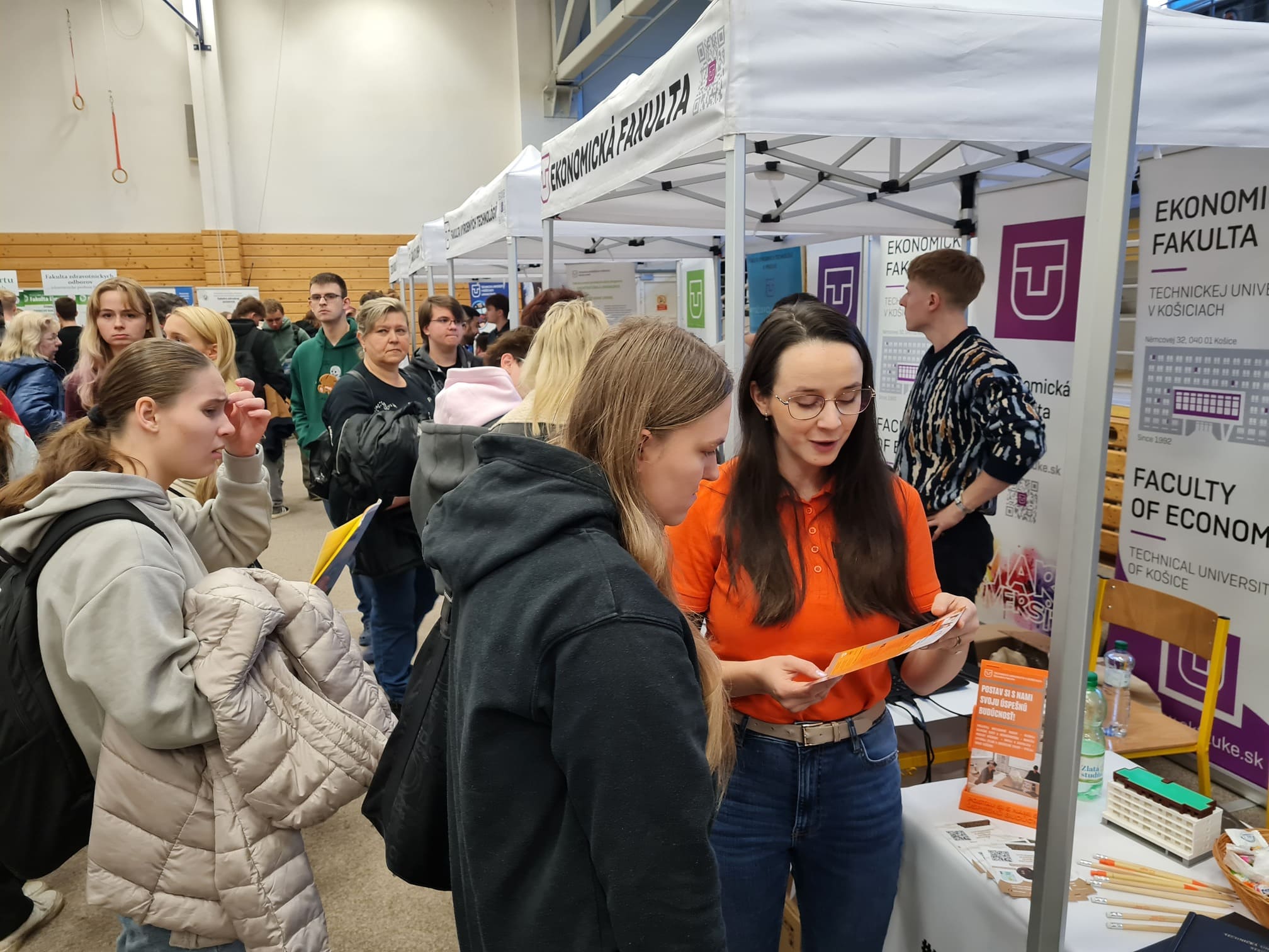 Výstava VŠ študentom KSK a PSK – 12. november 2025