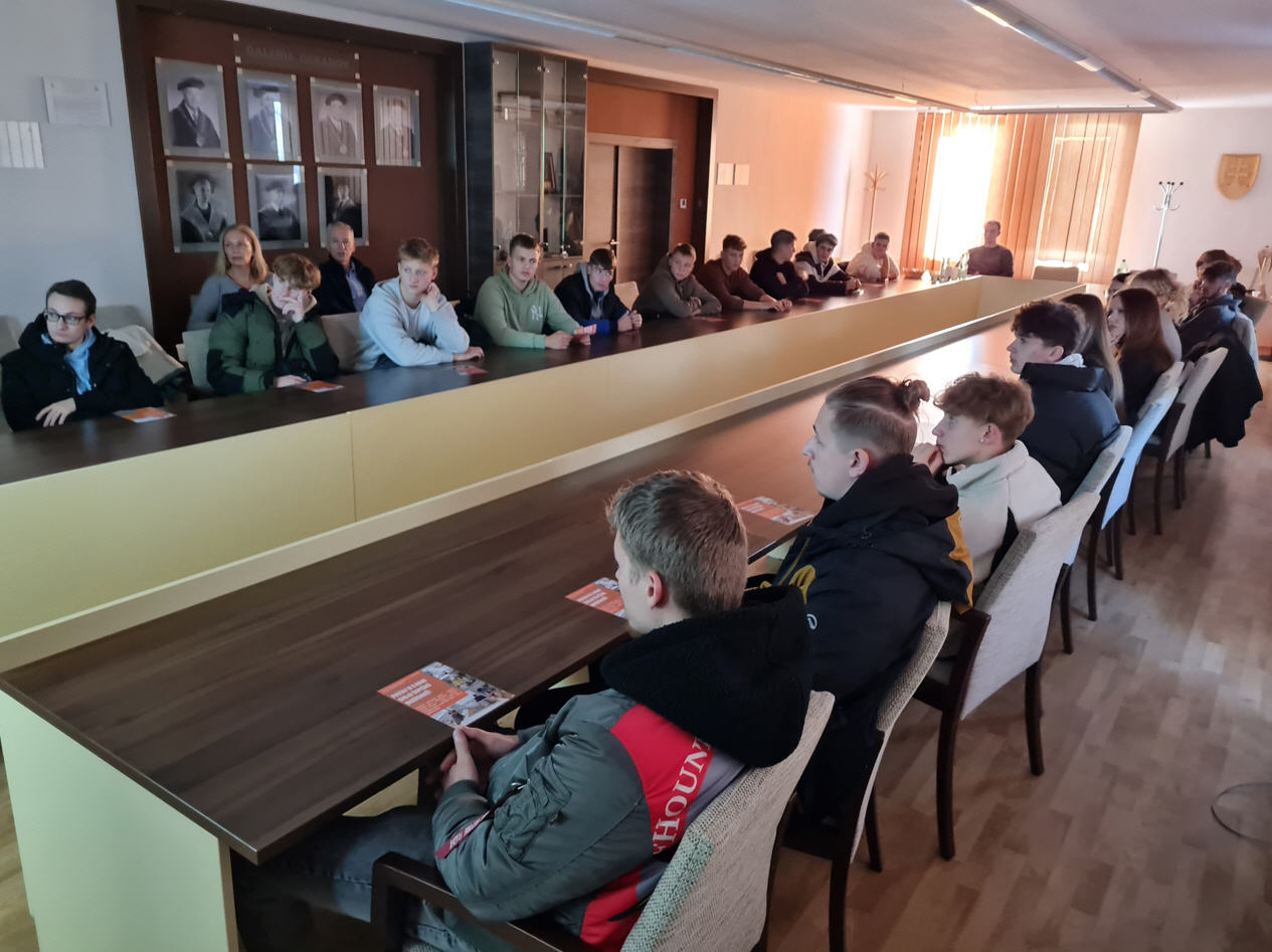 Študenti Strednej priemyselnej školy techniky a dizajnu z Popradu na Stavebnej fakulte TUKE – 21. november 2024