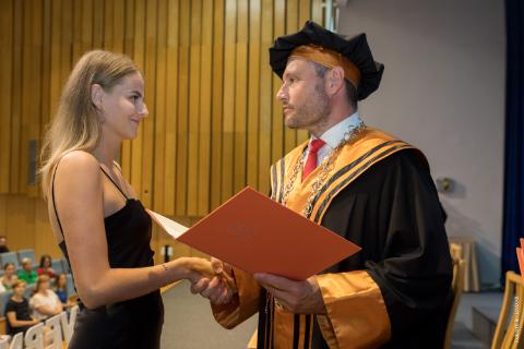 Promócie absolventov bakalárskeho štúdia 2022